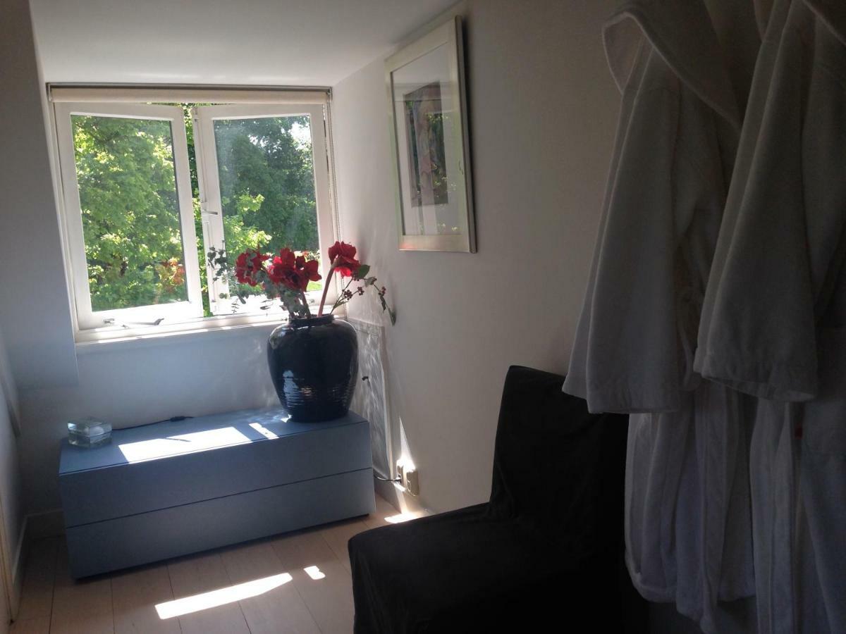 Room One-Twenty-One Naarden Habitación foto